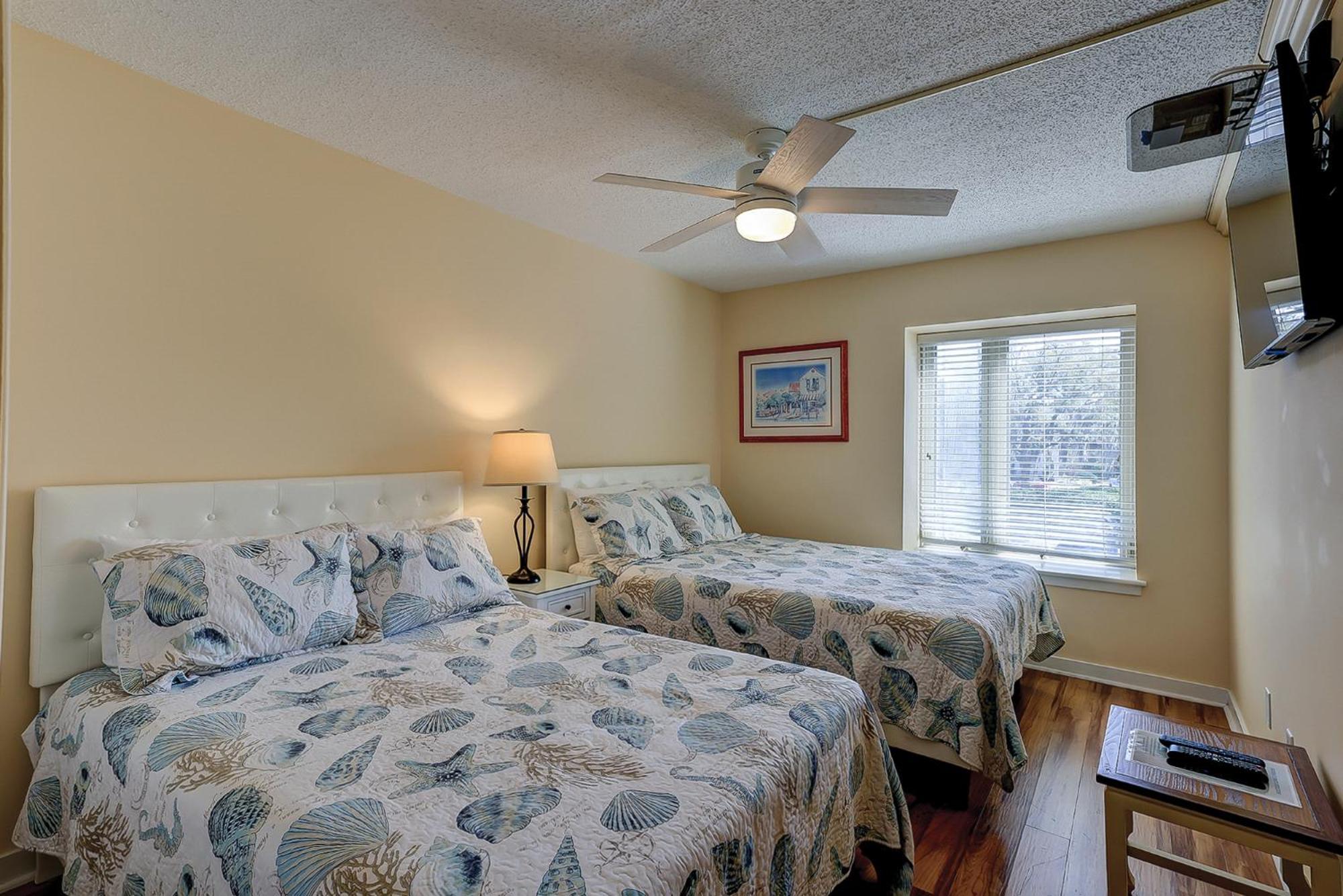 1686 Bluff Villas Renovated Sleeps 8 Walk To Salty Dog Sea Pines Хилтън Хед Айлънд Екстериор снимка