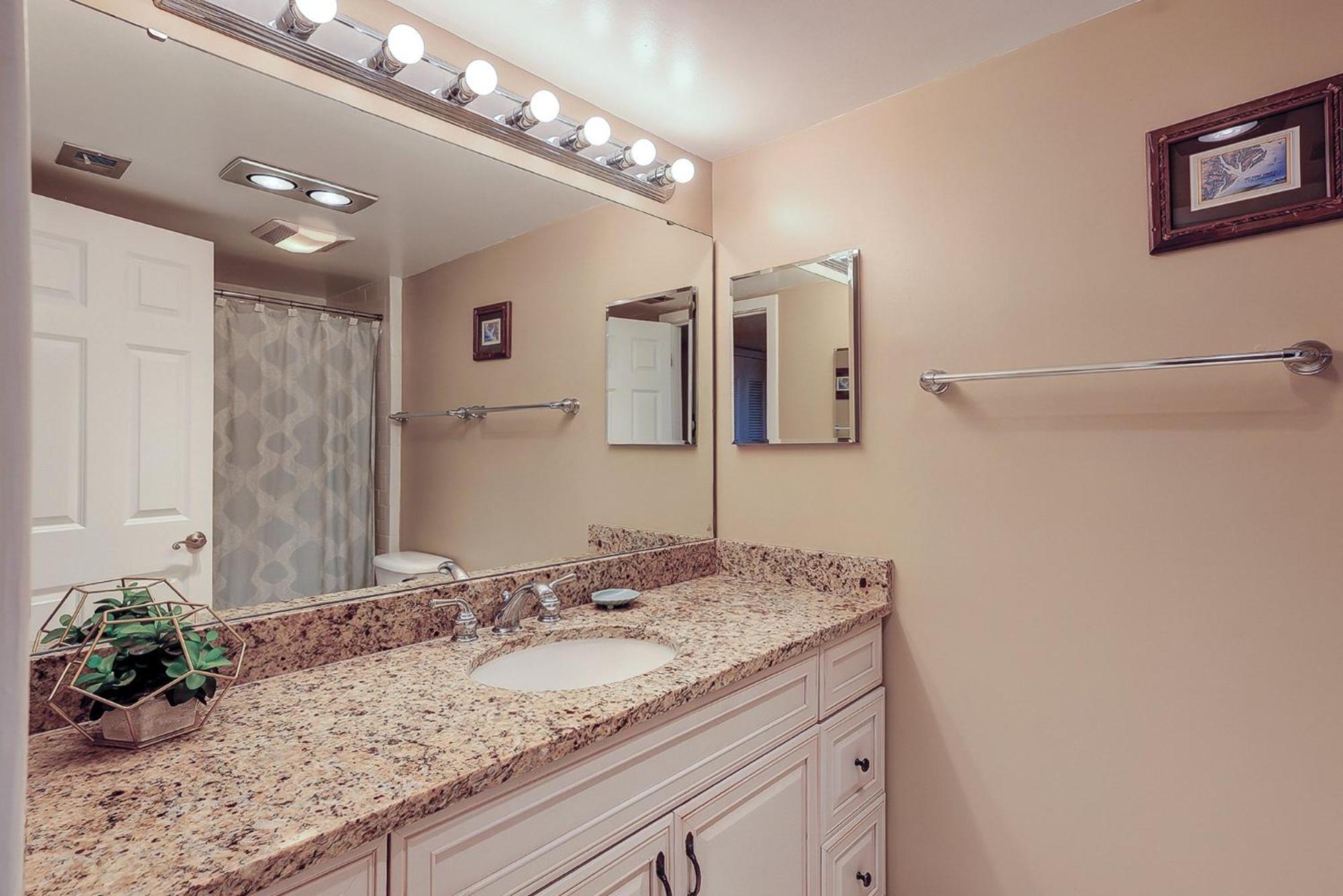 1686 Bluff Villas Renovated Sleeps 8 Walk To Salty Dog Sea Pines Хилтън Хед Айлънд Екстериор снимка
